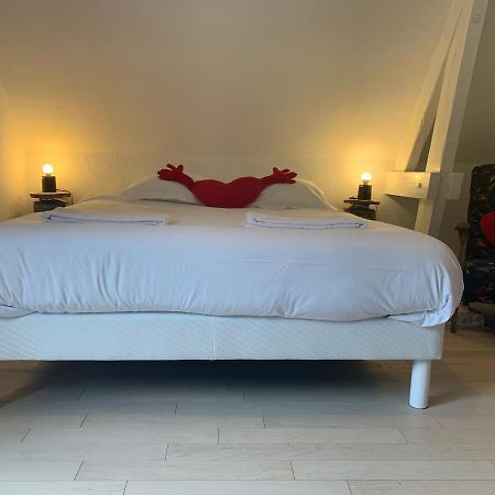 Appartement L'Albizia à Seigy Extérieur photo